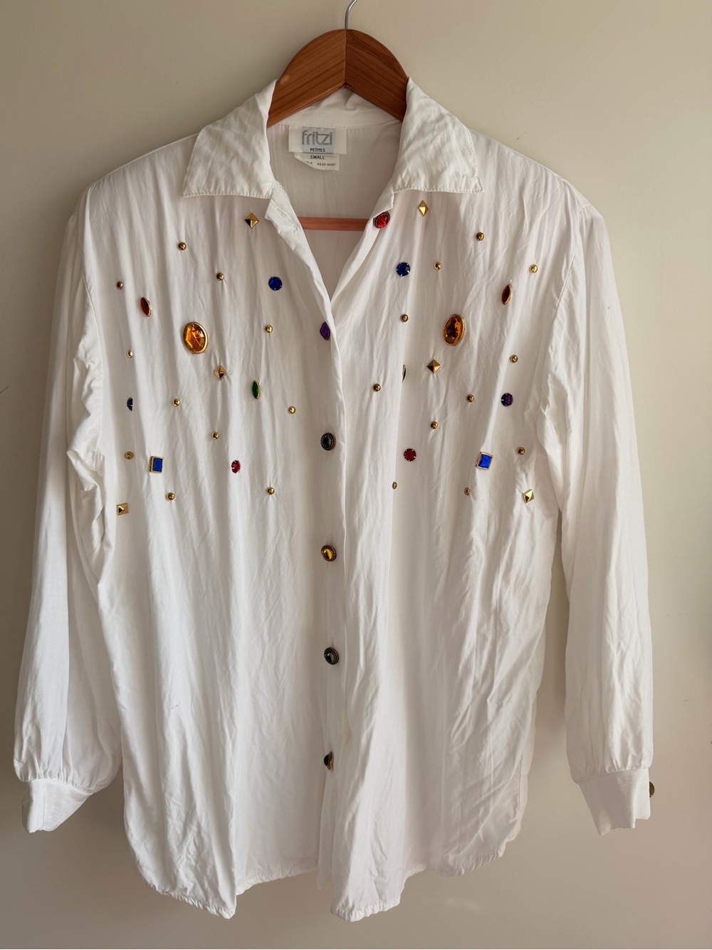 VTG Fritzi White Embellished Button-Up Blouse